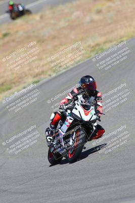 media/Oct-14-2023-TrackXperience (Sat) [[0517685739]]/Level 1/session 4 turn 6/